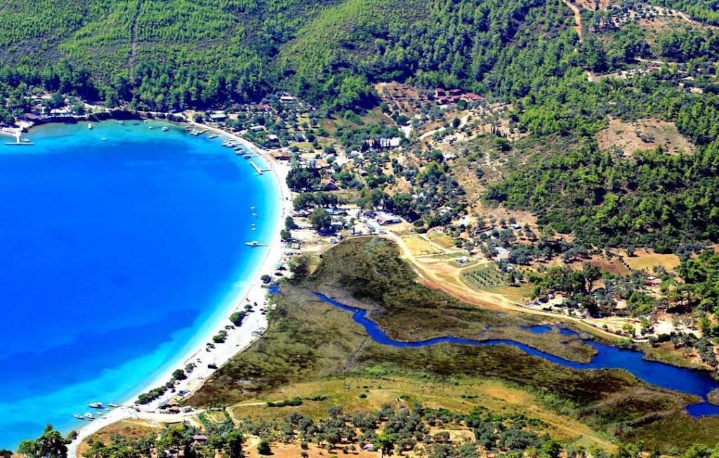 akbük 2